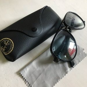 Unisex Ray-Ban RB4376 Black Sunglasses